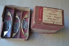 NOS National Lock R290 Bright Brass Drawer Pulls Lot x 19 Cabinet Hardware. MCM
