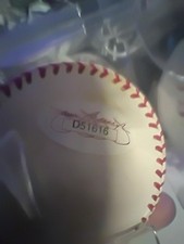 Autographed baseball Willie Randolph