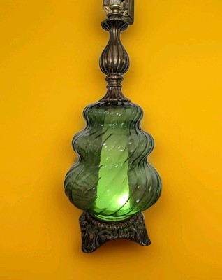 Vintage Mid Century Hollywood Regency Green Glass Large Table Lamp