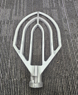 Flat Beater Paddle For Classic Mixers, 16-3/8'' OAL x 9-1/2'' Width - Aluminum