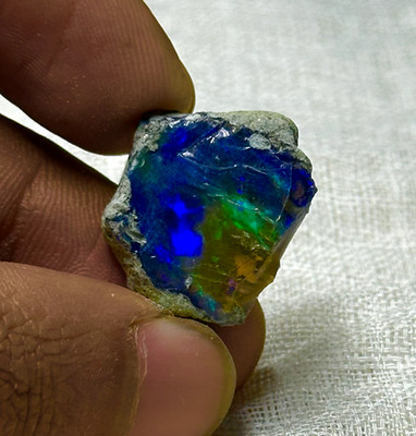 Stunning Black Opal Rough 11.70 Carat Natural Multi Fire Black Opal Raw Stone.