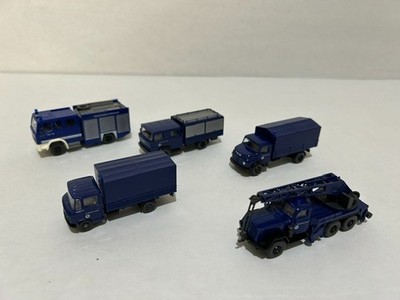 Wiking HO Plastic THW Vehicle Lot