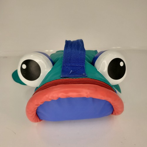 Vintage 90s Rubbermaid Gilbert the Fish Insulated Lunch Bag Box Blue Green Rare