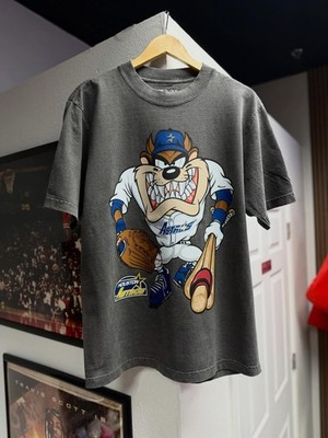 90s Houston Astros MLB Baseball Basic black Graphic T shirt Looney Tunes HN5344