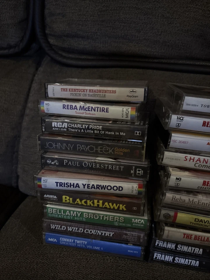 Lot 39 Classic Country Cassette Tapes George Jones, Reba, Ricky Van Shelton, Mor - Image 2 of 4