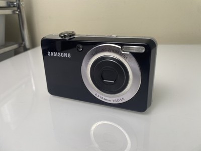 Samsung TL205 12.2MP Digital Camera Black With Charger & Battery READ