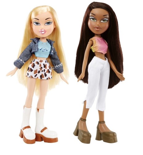 Bratz CLOE & SASHA Dolls Outfits & Poster MGA 2-Pack Rerelease Fashion Doll - Picture 4 of 15