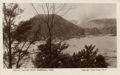 PC CPA BROMO, BATOK FROM MOENGAL PASS, INDONESIA, VINTAGE POSTCARD (b5604)