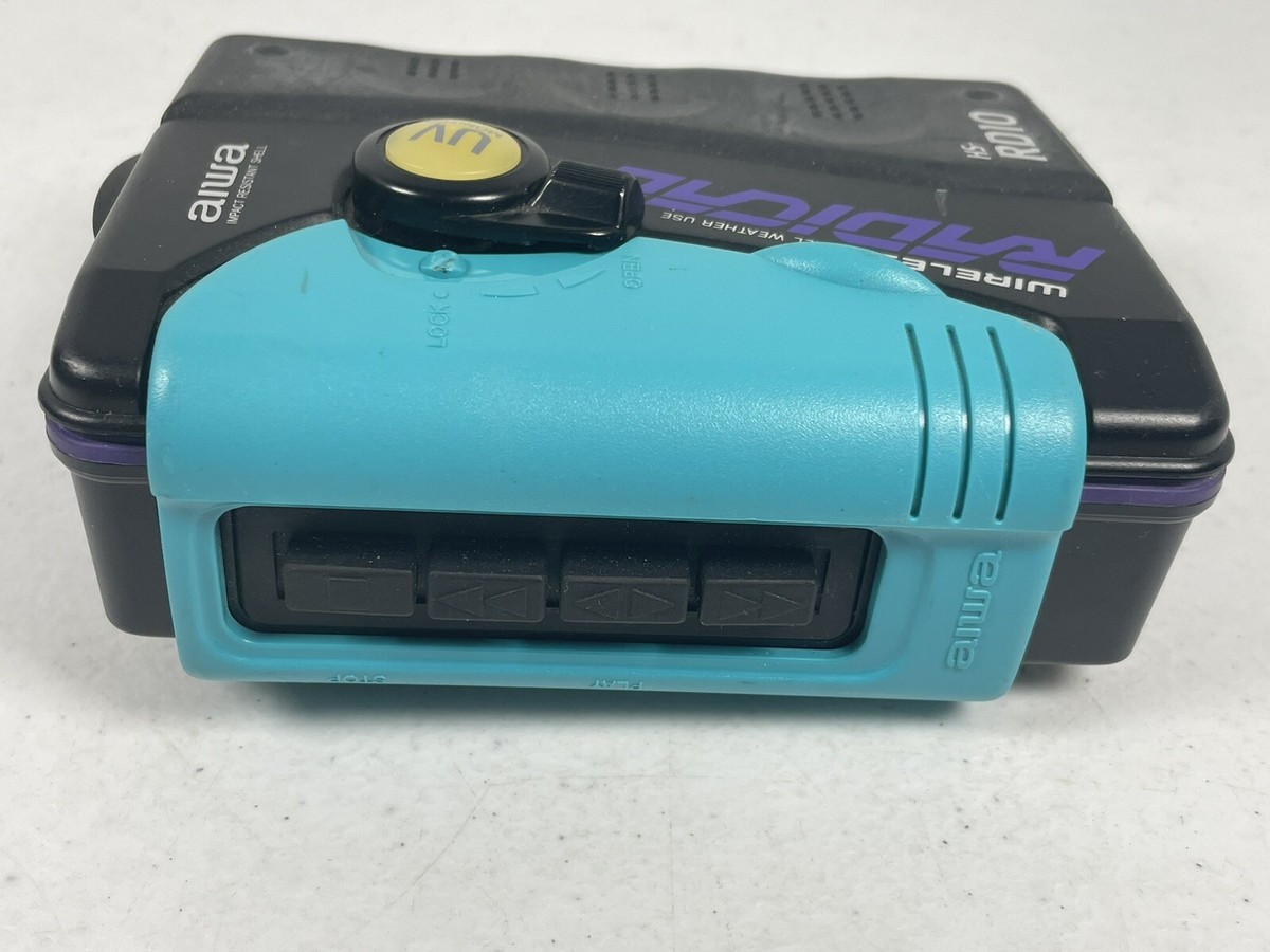 🔥 Vintage • AIWA Radical HS RD10 Cassette Player • All Weather