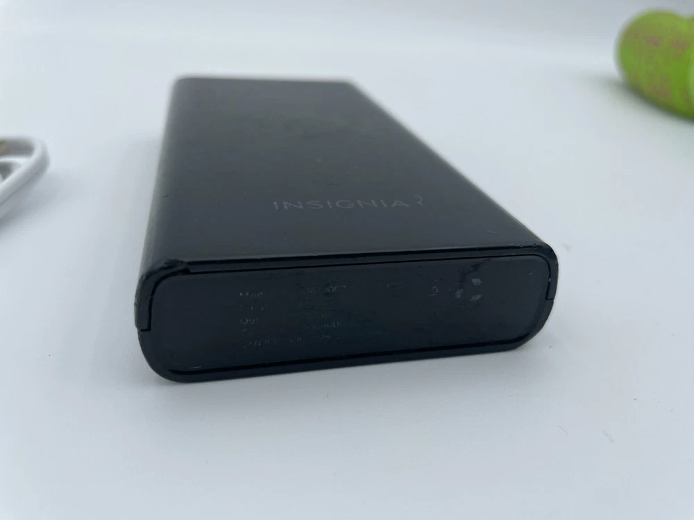 Insignia 15000mAh Black Power Bank for iPhone Android Fast Charging Portable Mobile Charger