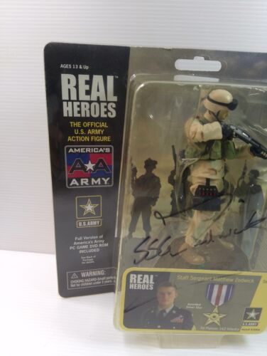 Real Heroes Sergeant First Class Wolford US Army Action Figure JAZWARES Signed - Picture 3 of 5