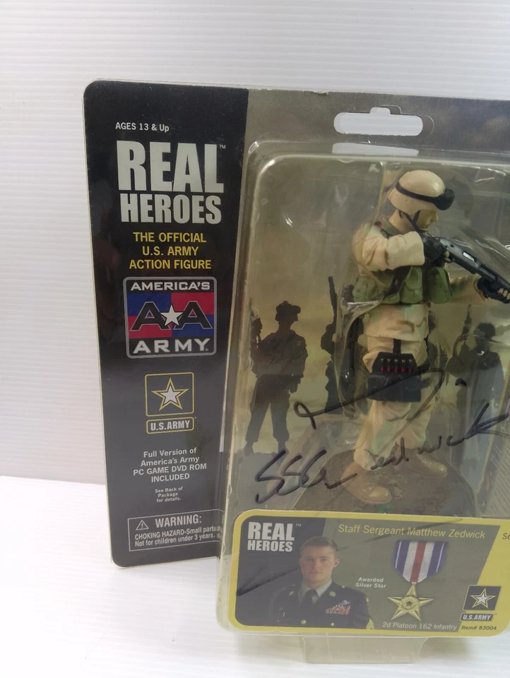 Figura de acción Real Heroes Sargento Primera Clase Wolford Ejército de Estados Unidos JAZWARES firmada Foto 3 de 4