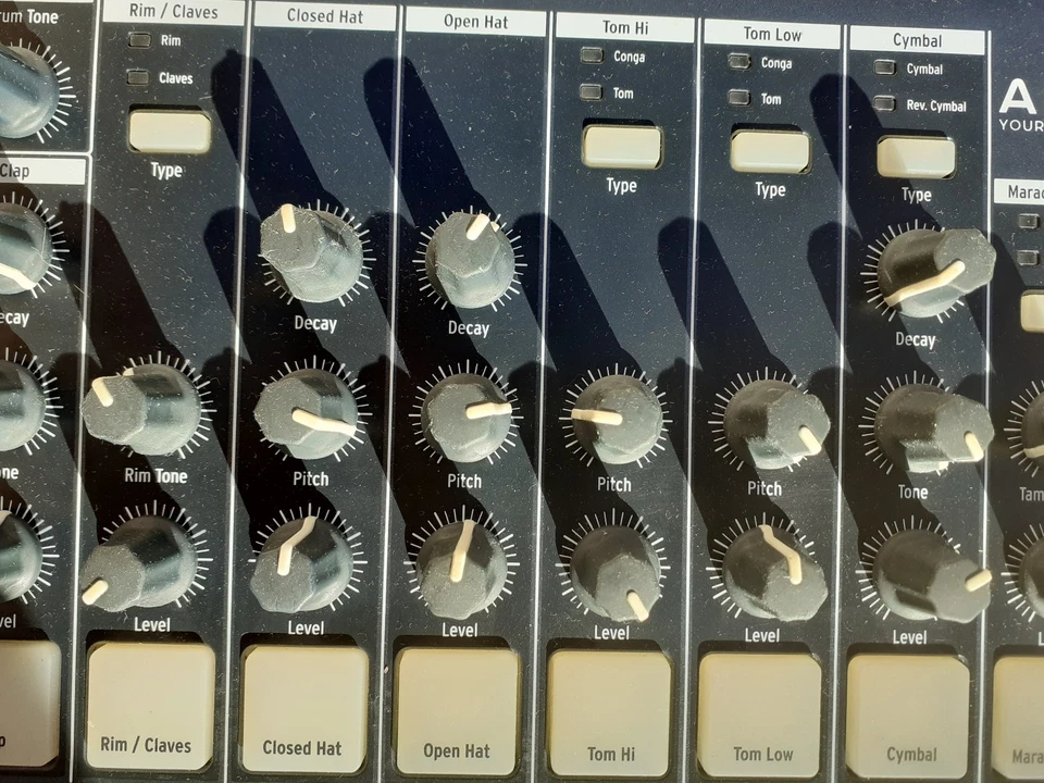 Arturia Drumbrute - Photo 3/4