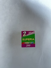 FUJIFILM SUPERIA 200 PELLICULE ARGENTIQUE 24 POSES x 36 mm FILM APPAREIL PHOTOS