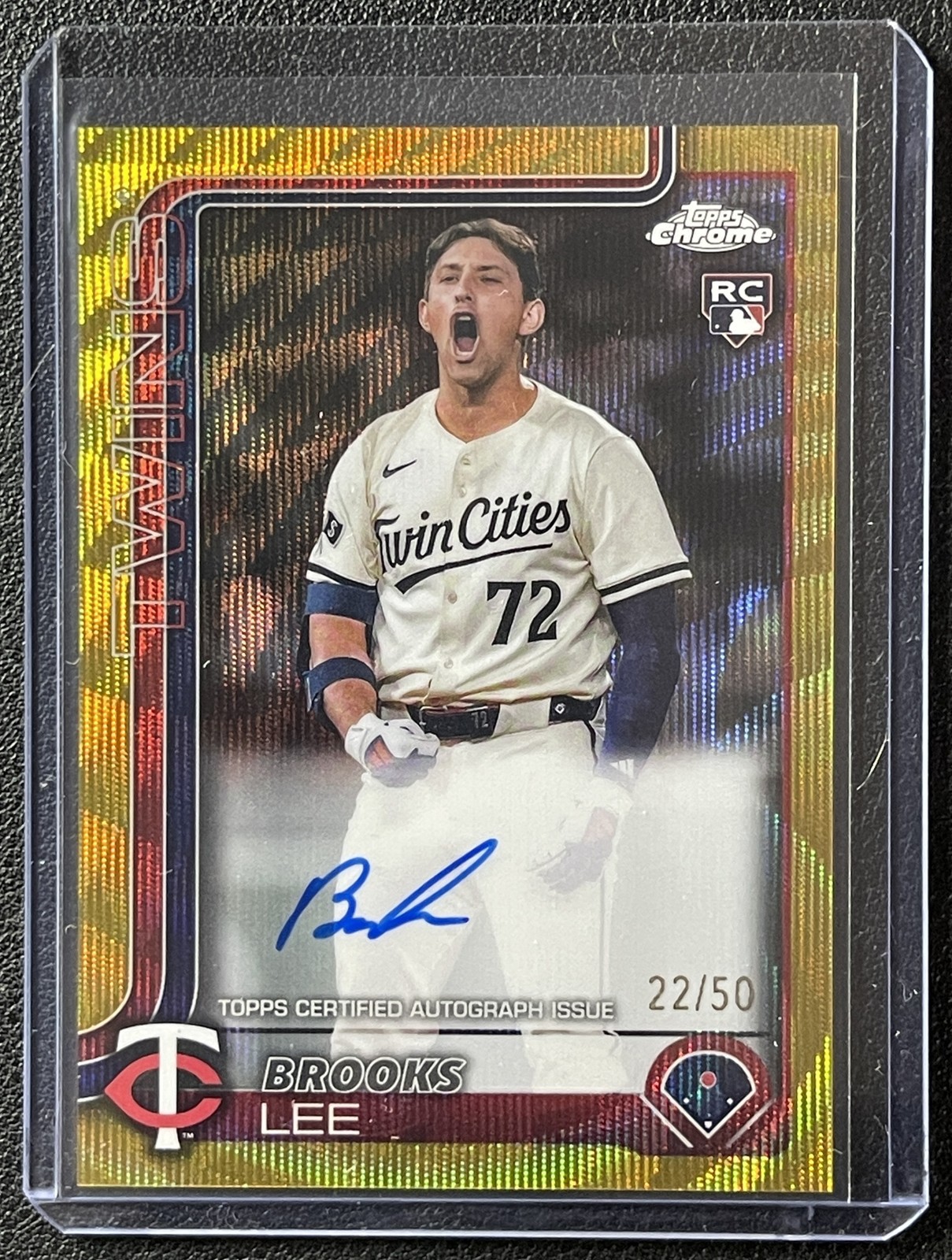 BROOKS LEE 2025 TOPPS CHROME #RA-BL ROOKIE AUTO GOLD WAVE REFRACTOR RC /50