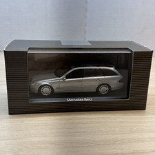Minichamps 1:43 Mercedes-Benz E-Class T-Modell Silver Dealer Promo Model