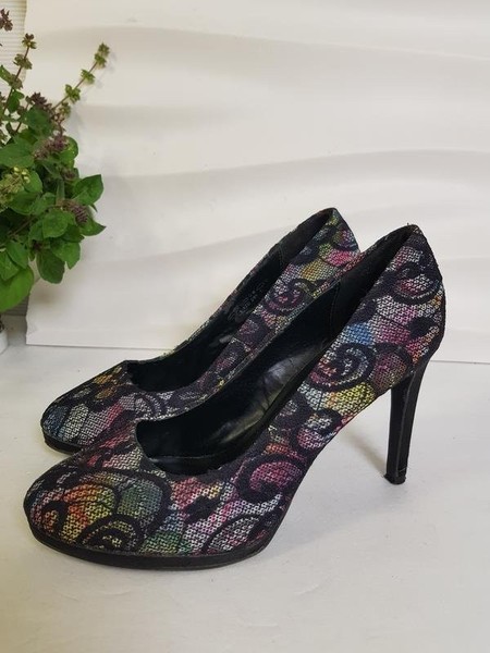 Women Graceland Heels Black Satin 37