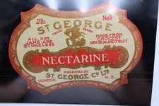St George Co Ltd Dunedin NZ Nectarine Fruit Crate Label 2lb