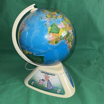Oregon Scientific SG268R Smart Globe Adventure Interactive