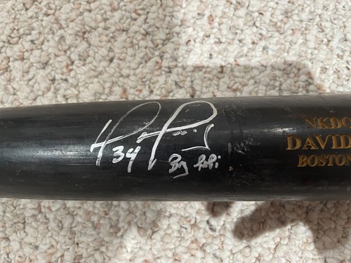 David Ortiz Signed/Game Used/Cracked Nokona Bat - Picture 3 of 5