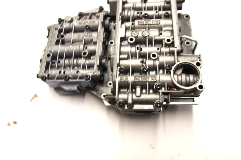 UNIDAD DE CONTROL MECATRÓNICA CUERPO VÁLVULA TRANSMISIÓN AUTOMÁTICA BMW OEM E30 325IX Foto 4 de 4