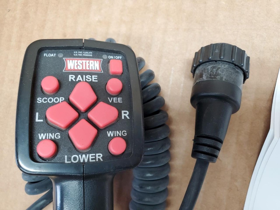 NOS Western Handheld Round 10 pin V-Plow Controller Snow 9 button 96462