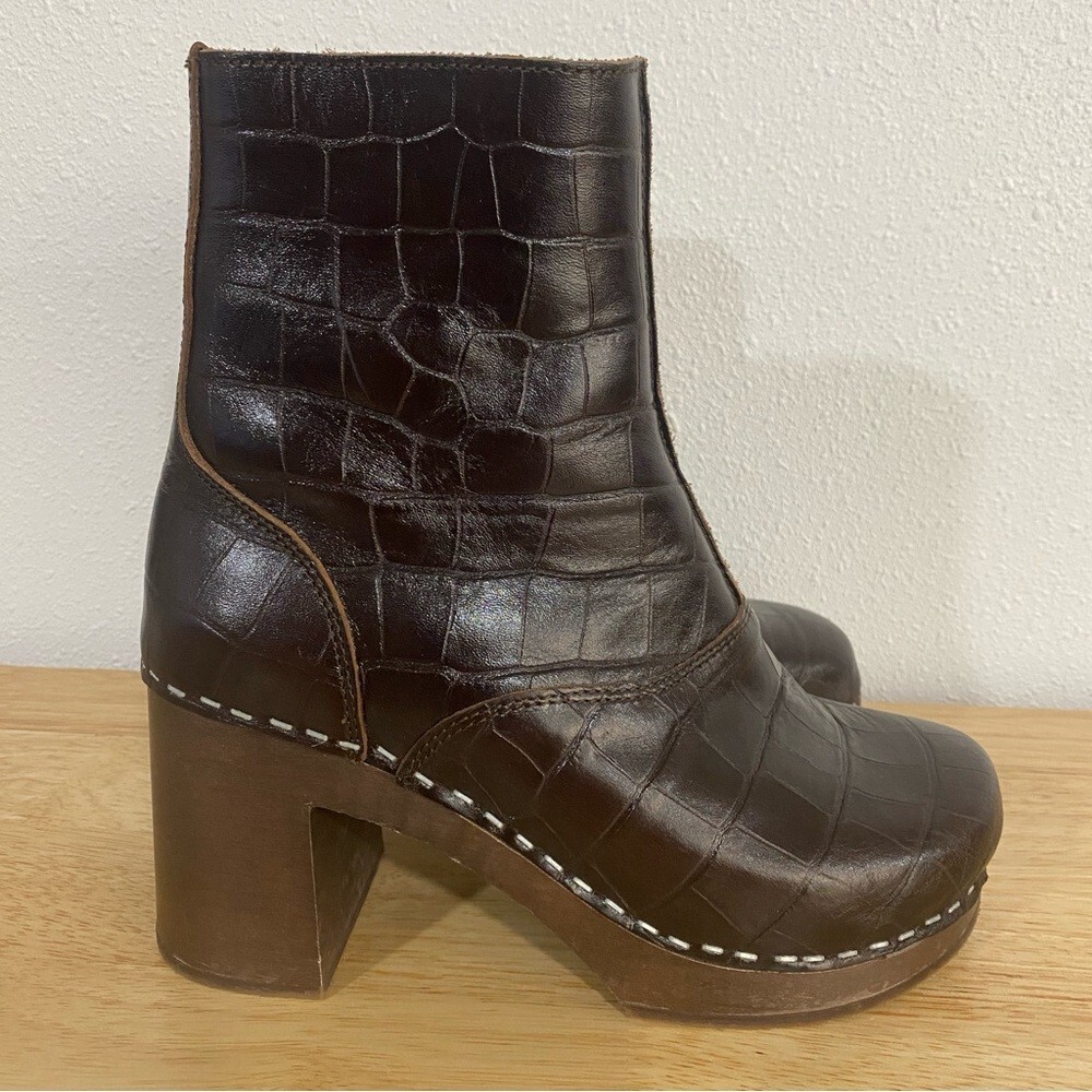 Swedish Hasbeens 60s Boot Clog Ankle Bootie 36 Dark Brown Croc