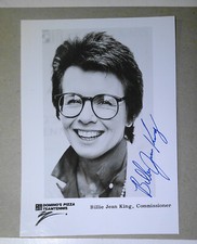 Tennis star Billie Jean King SIGNED photo - original 7x5