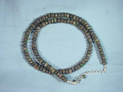 Butw Naturally Glänzend Andamooka Opal Facettiert Rhondell Perlen 7 MM 9841A DL