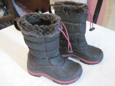 LL BEAN Girls Pirma Loft  Snow Boots Size 10M Pre-Owned