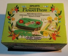 Vintage Wooden Flower Press Spears Games In Original Box