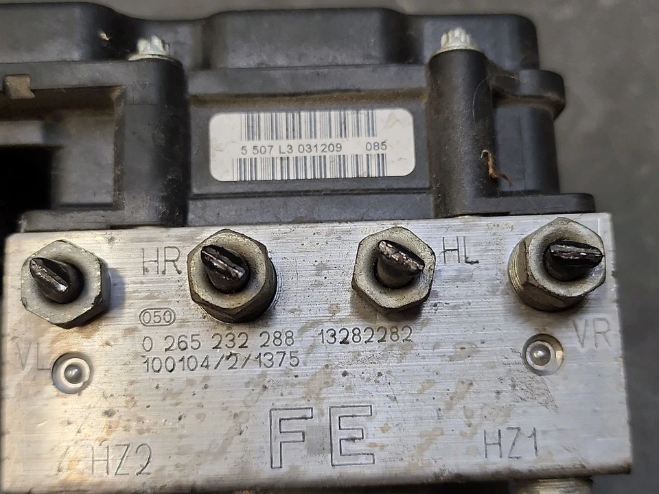 Bloc hydraulique ABS - Opel Corsa D ph. 2 - 13282282 0265232288 - 0265800796 * - Imagen 4 de 4