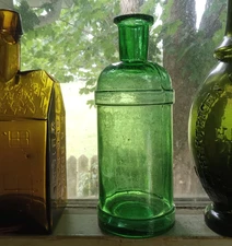 PRETTY GREEN DESIGN PATD FEB.16TH 1886 UNIQUE THADDEUS DAVIDS MASTER INK BOTTLE