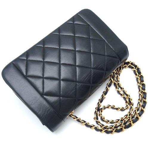 CHANEL Kette Schulter Matelasse Lammleder schwarz / 351385 - Bild 3 von 9