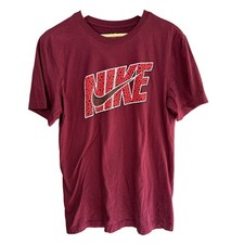 Nike Men's Burgundy Graphic TShirt Tee Crew Neck Short Sleeve Small