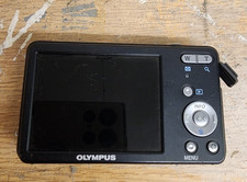 Olympus D D-700 12.0MP Digital Camera - Black