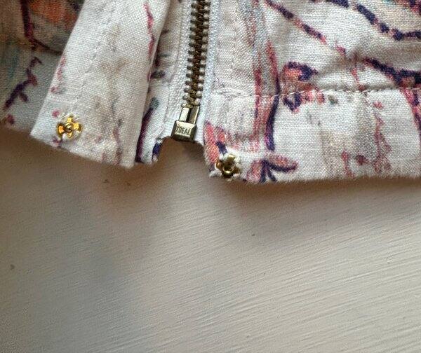 Chicos 100% Linen Pattern Full Zip Collarless Jac… - image 7