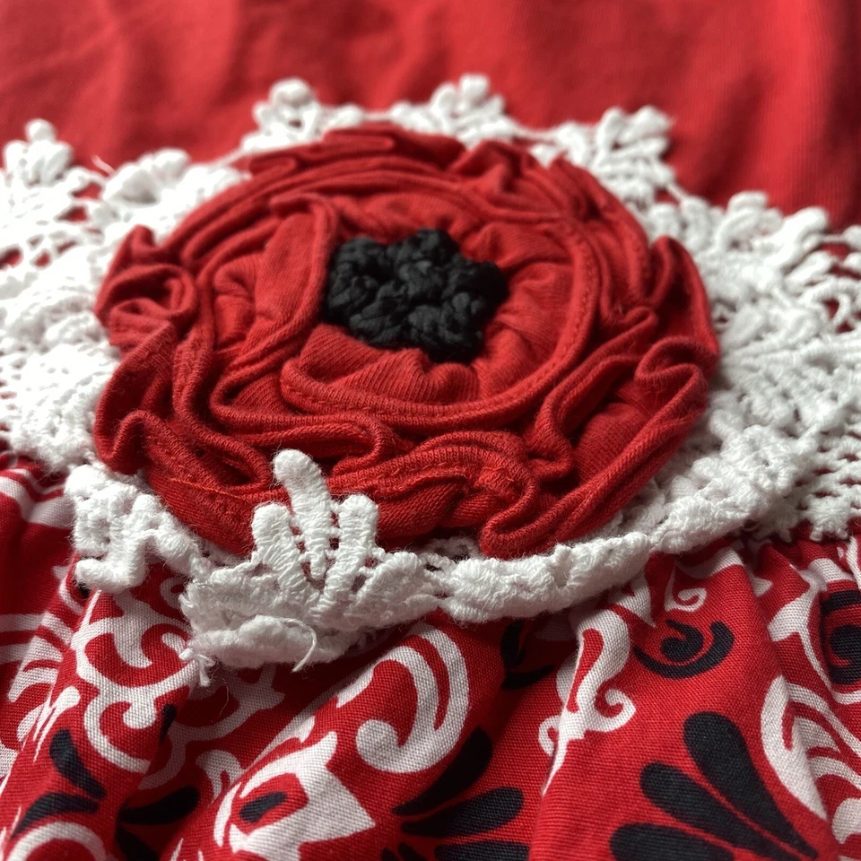 Vestido a Rayas Counting Daisies Rojo/Negro Bandana Cintura Caída Manga Larga; Talla 8 Foto 4 de 4