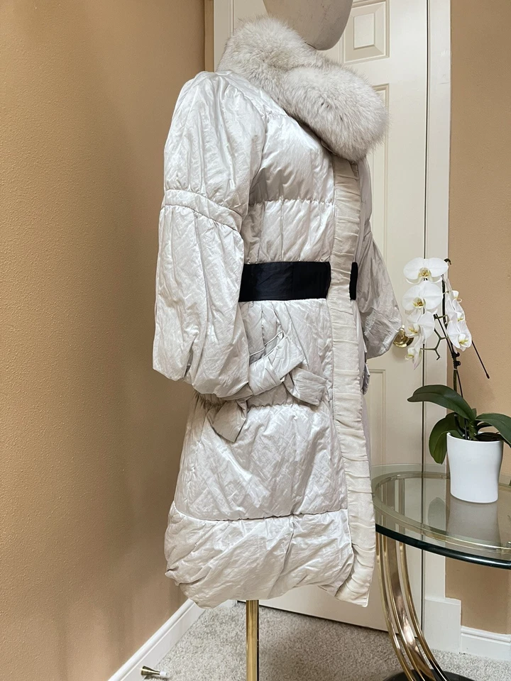 Chaqueta acolchada McGinn talla 40 $785 Foto 3 de 4