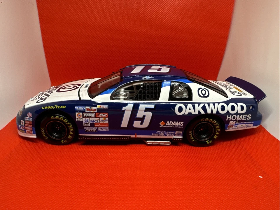 NASCAR Ken Schrader Oakwood Homes 1999 Monte Carlo NEVER OPENED BEFORE*** - Image 4 of 4