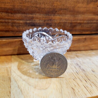 Vintage Indian Cut Glass Mini Footed Salt/Sugar Bowl 1.4x2''