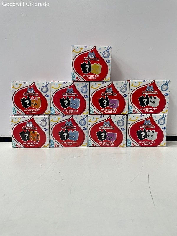 Pet Simulator X Mystery Pet Plush Blind Box Figure Toy Set Sticker