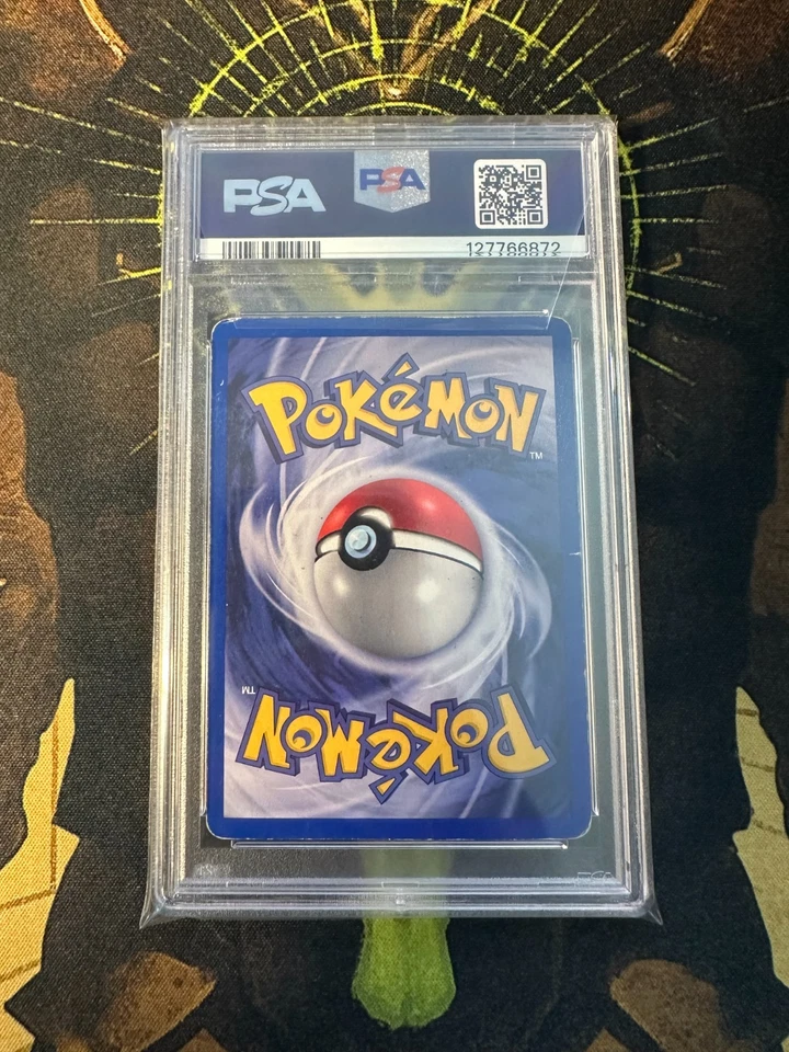 Pokemon Giovanni's Gyarados 5/132 Gym Challenge 1st Edition Holo Vintage PSA 1 - Image 2 of 2