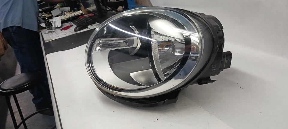 '12-'19 VOLKSWAGEN BEETLE Faro conductor izquierdo halógeno OEM Grado A! Foto 3 de 4