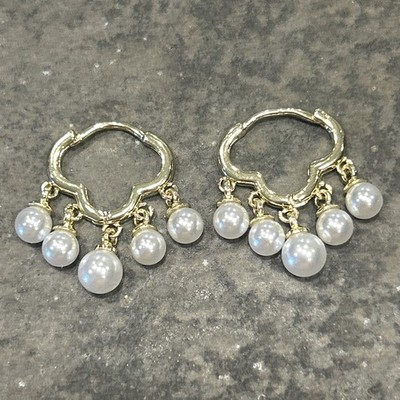 NWOT Gold Clover hoop Earrings With Pearl Dangles