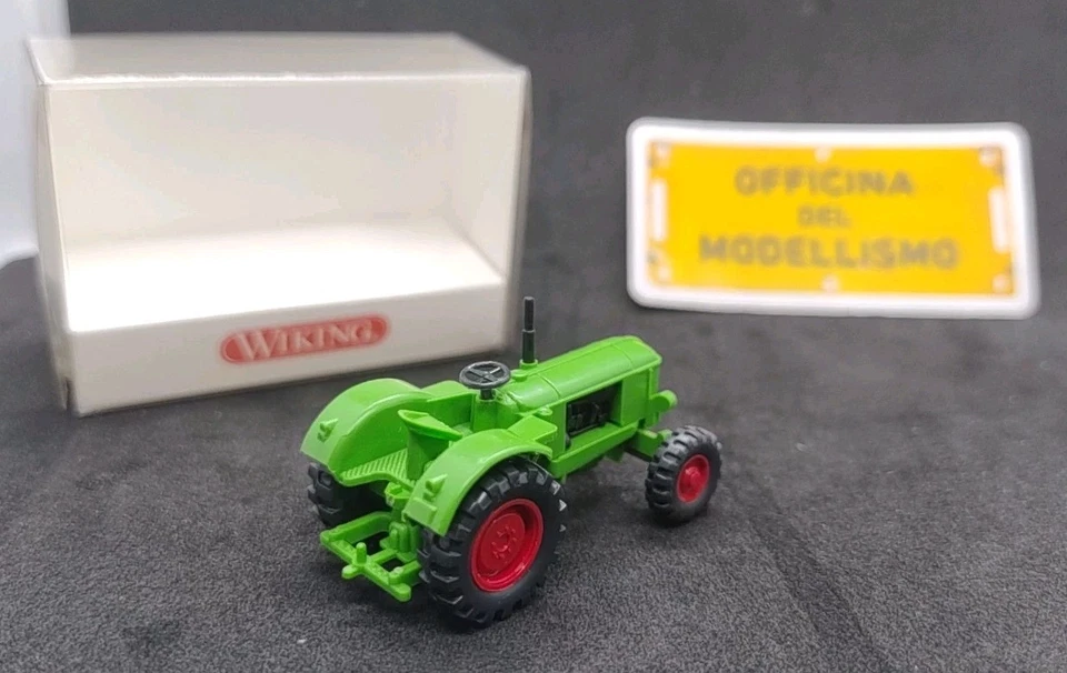 1:87 Wiking 8810124 Deutz Schlepper W34/C150 - Immagine 3 di 4