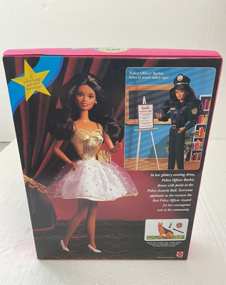 ☆PoliceOfficerBarbie☆ヴィンテージ超レア！1993バービー！ （1993 