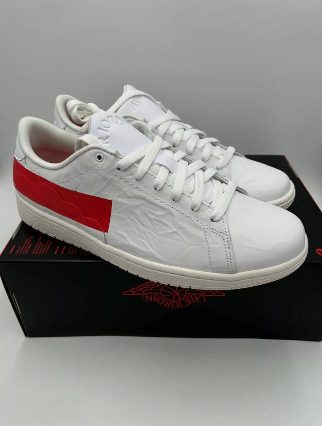 Nike Men\'s Size 9.5 Air Jordan 1 Shoes Centre White University Red Sail DJ2756 Nike Air Jordan 1 Centre Court White University Red DJ2756  main image 3