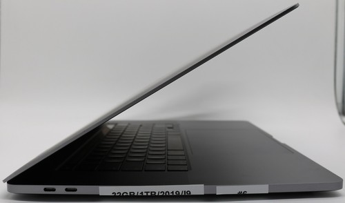 MacBook Pro 2019 16,1" i9-9ème gén. 32 Go RAM 1 To SSD AMD Radeon 5500M GPU #6 - Photo 5/7