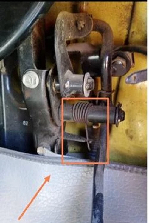 MITSUBISHI FUSO CANTER FE FE125 FE73 FE83 SPRING ACCELERATOR THROTTLE PEDAL NEW Foto 2 de 4